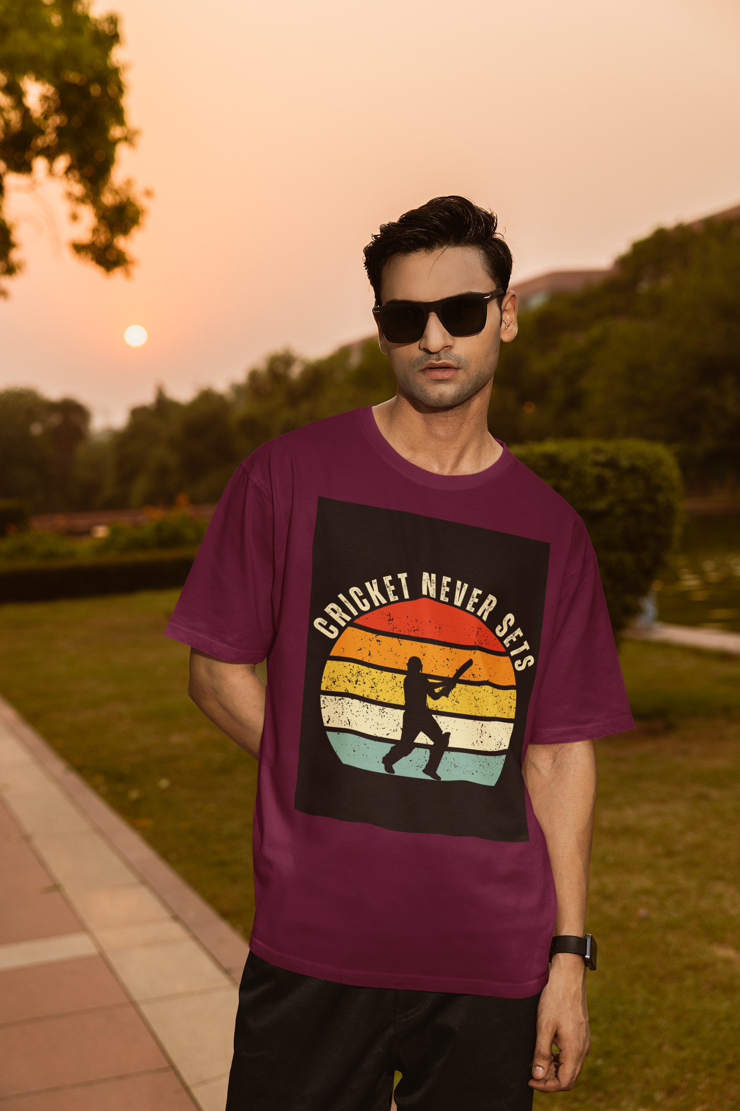 Oversized T-shirts_Cricket Never Sets (BB)